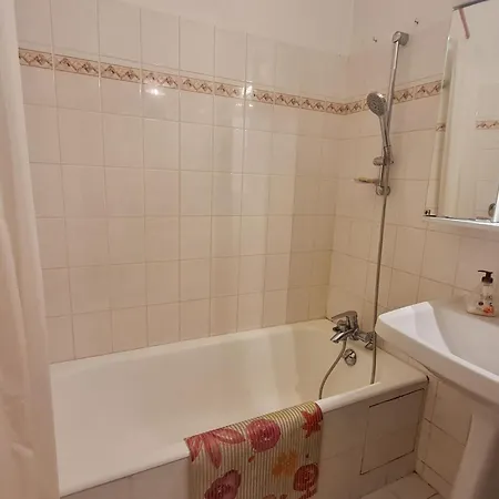 Eperon 2 By Interhome * لو دوز آلب